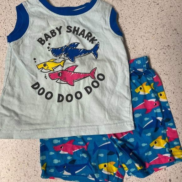 Nickelodeon Boy's 2T Baby Shark Tee, Sleeveless Shirt and Short Set - Picture 1 of 4
